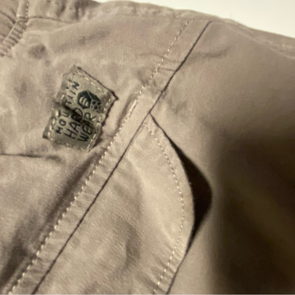 Mountain hardware joggers
